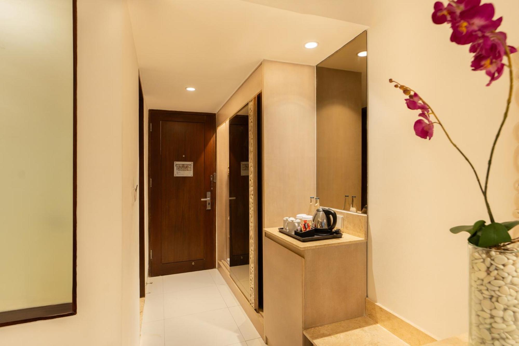 Kuta Angel Hotel Eksteriør bilde